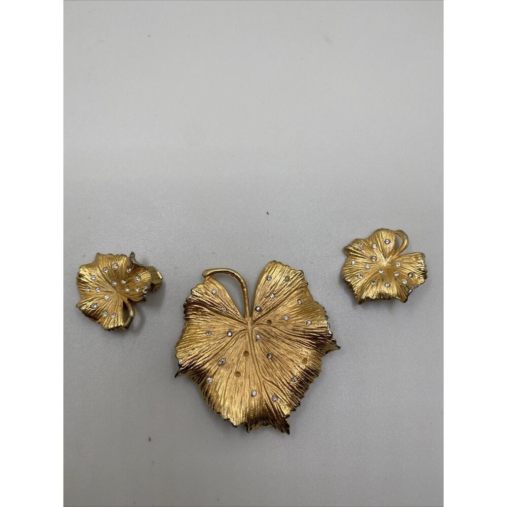Vintage brooch and clips, gold tone, leaves, rhinestones, Claudette